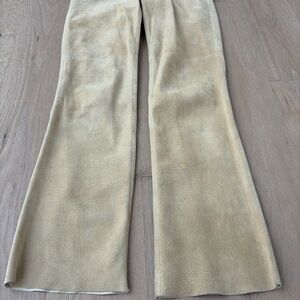 Hugo Buscati Beige Leather Pants size 2 run small